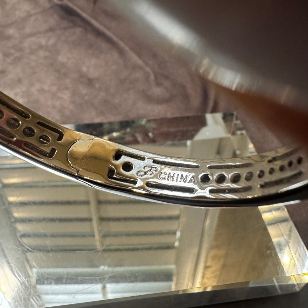 Joan Boyce Hinged Elegant Silver Crystal Bangle Bracelet - Picture 4 of 5
